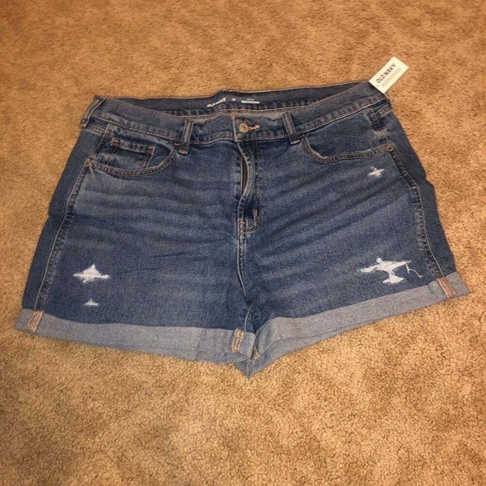 Size 10 - Mid-Rise Ripped Boyfriend Jean Shorts for Women w/ 3-inch inseam